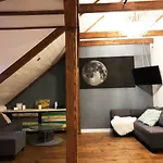 Bednarska 18 - Loft By Homeprime * وارسو