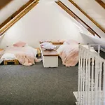 Bednarska 18 - Loft By Homeprime * وارسو