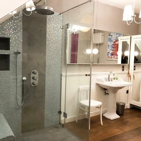 Bednarska 18 - Loft By Homeprime 바르샤바