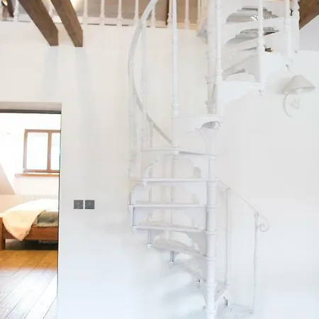Bednarska 18 - Loft By Homeprime Appartement